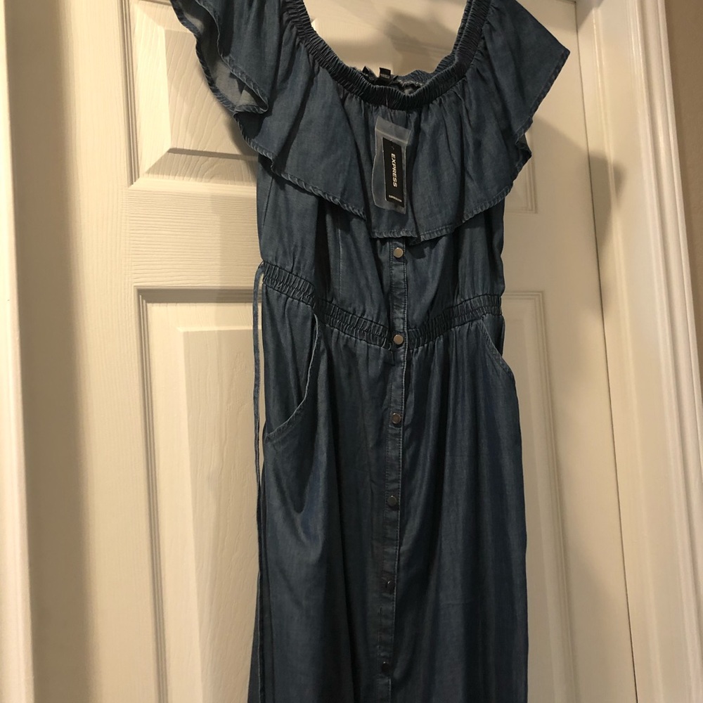 Express pocket jean dress